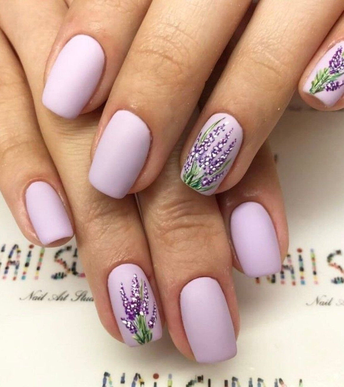 Темный маникюр – 15 трендов, модные дизайны | Winter nail designs, Nail designs, Nails